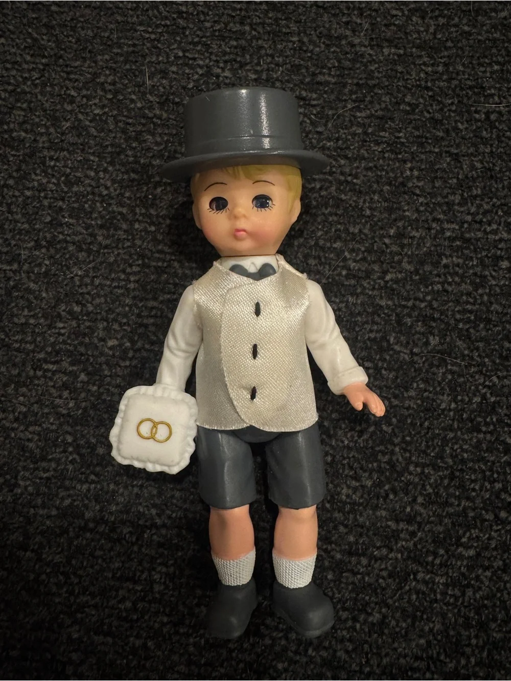 Madame Alexander Dolls (plastic)